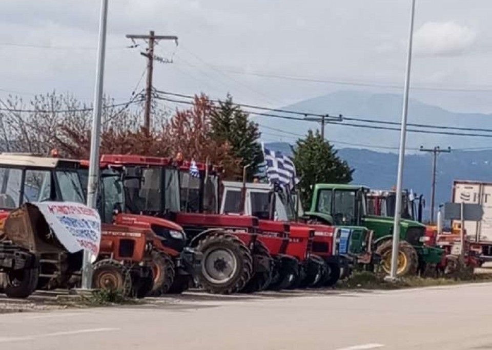 Σύσκεψη αγροτών και κτηνοτρόφων στη Γαβαλού (Παρ 21/11/2025 19:30)